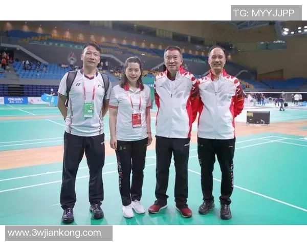 南京羽毛球队与广州羽毛球队赛后分析灵活性对比与战术启示